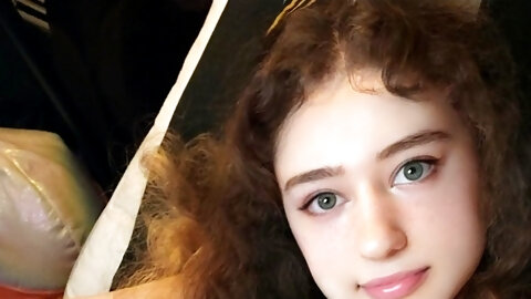 Just got home from soccer practice and really want my pussy licked ?⚽️ 4'11 and 89Ib
